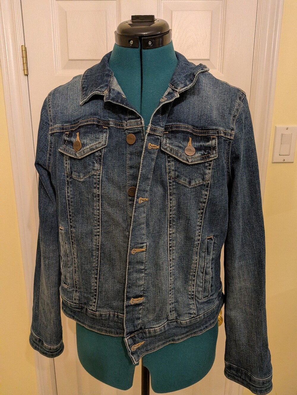 Women's Denim Jacket - Blue
